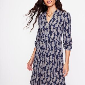 Boden Tiger Print relaxed Jersey Dress